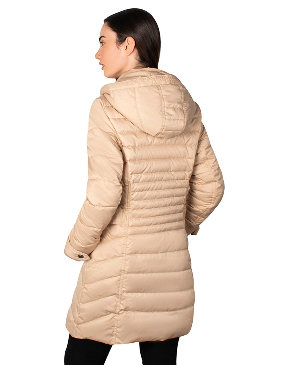 Chamarra impermeable para mujer 3