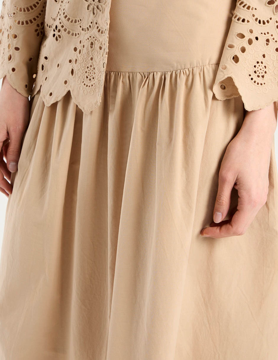 Falda midi con pretina 3