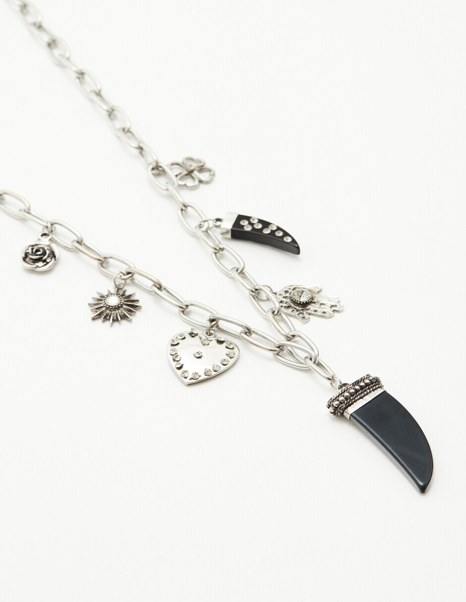 Collar con dije de cuerno Rapsodia 1