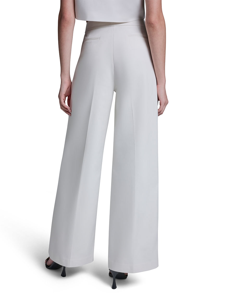 Pantalón amplio para mujer 3
