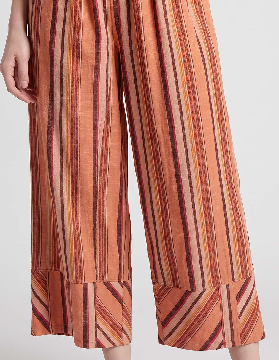 Pantalón capri relajado para mujer 4