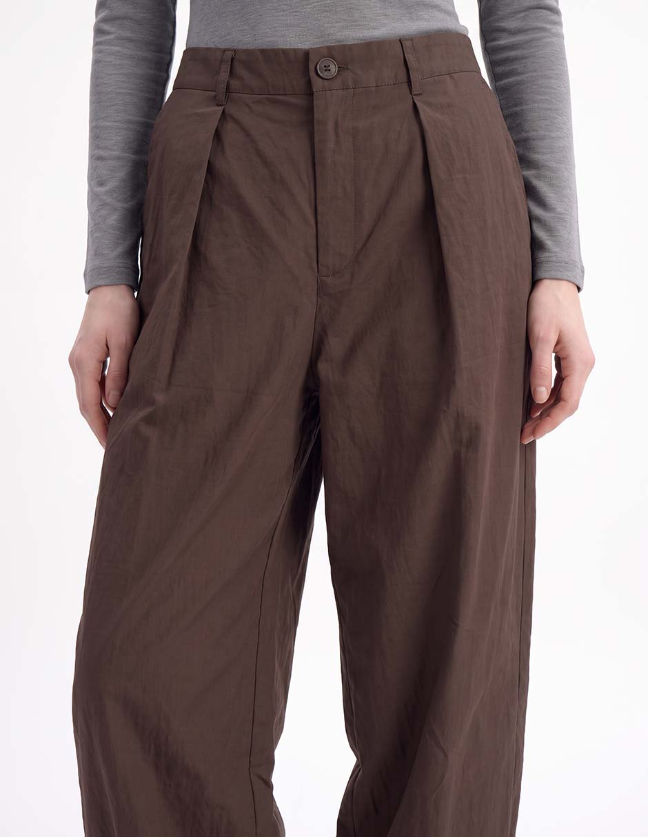Pantalón amplio para mujer 4