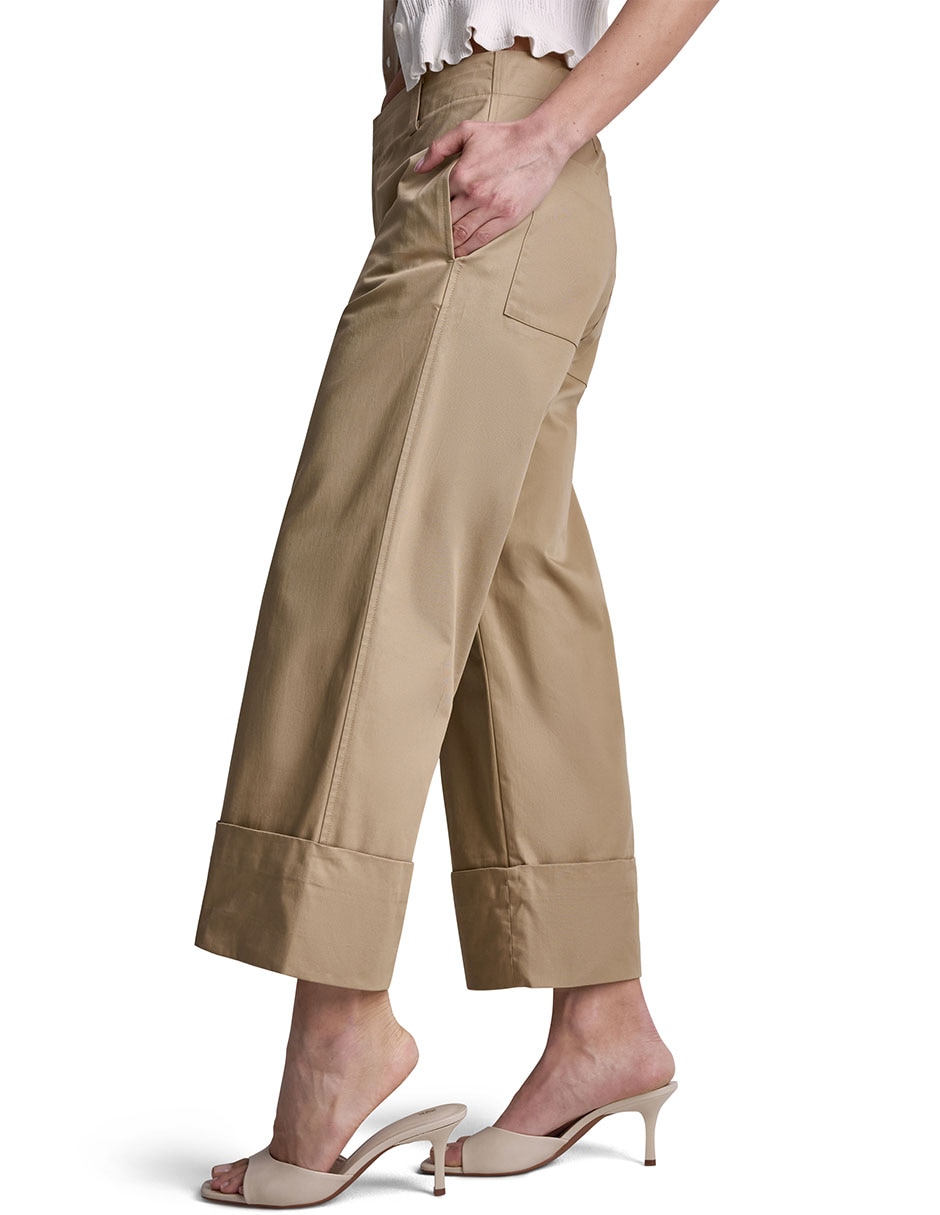 Pantalón capri amplio para mujer 5