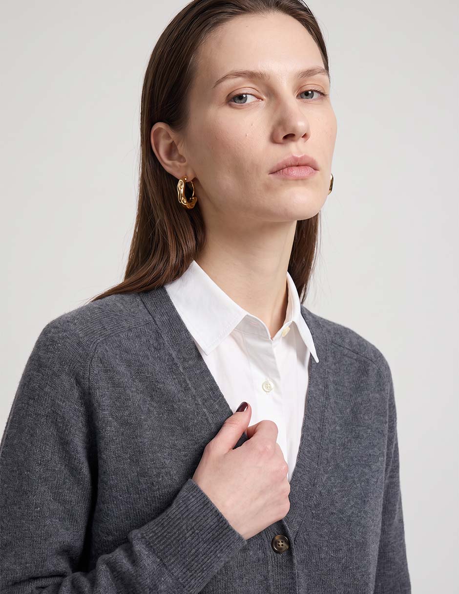 Suéter cuello V para mujer 2