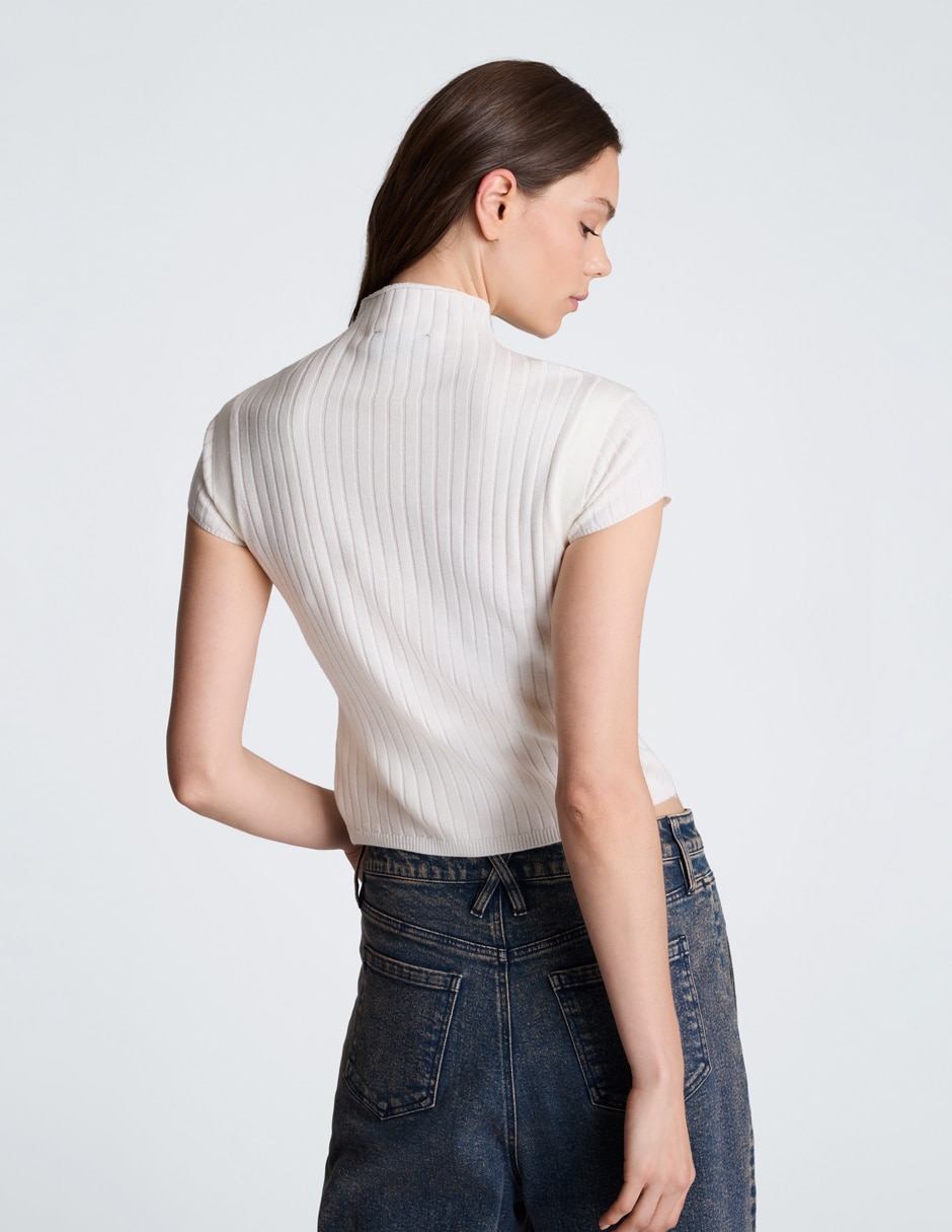 Blusa manga corta para mujer 2