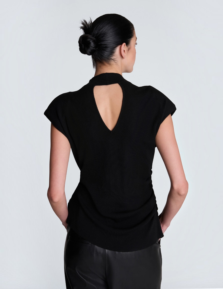 Blusa sin manga para mujer 5