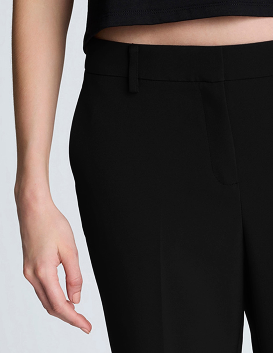 Pantalón acampanado para mujer 4