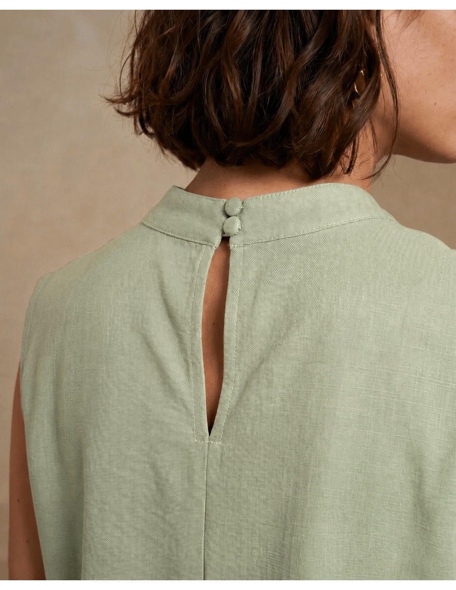Top cuello (si aplica) Abierto escote (si aplica) Regular tirante (si aplica) Sin tirantes 5