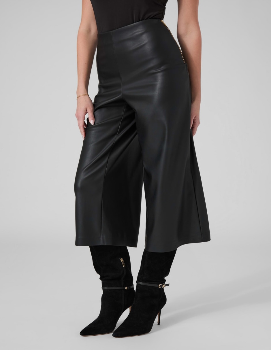 Pantalón acampanado para mujer Pantalón acampanado para mujer